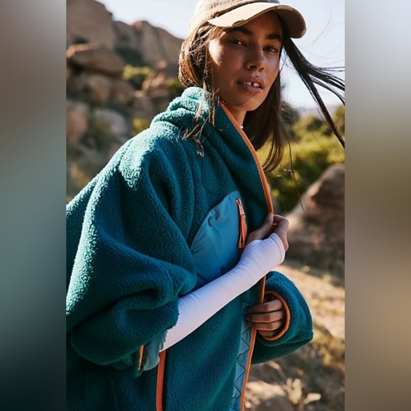 Free People Hit The Slopes Shawl Jacket - Picture 3 of 4